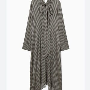 COS SCARF-DETAIL MAXI DRESS.  Size 6.